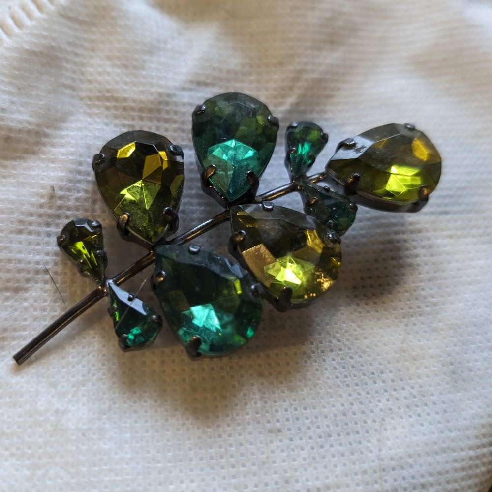 Vintage 1960's Emerald Green & Peridot Necklace Pendant